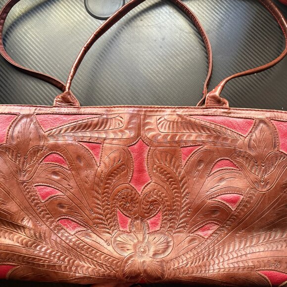 Leaders in Leather Purse - Picture 1 of 3
